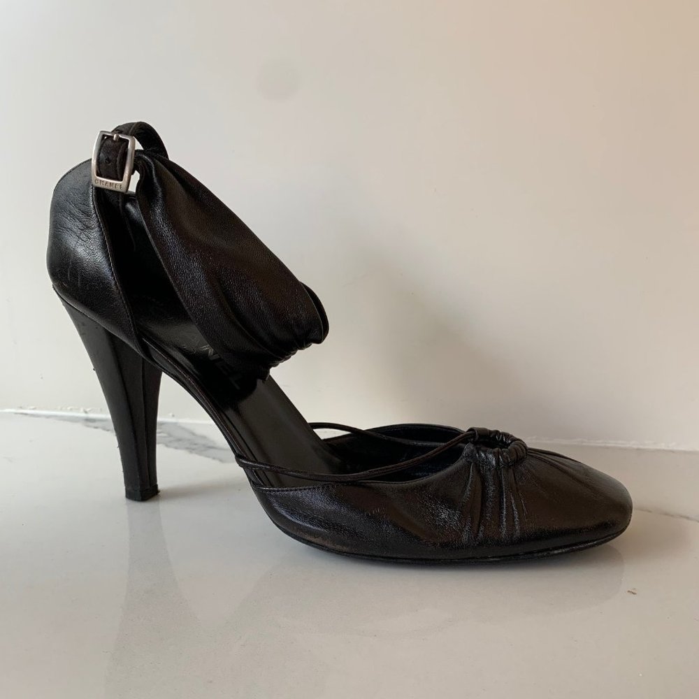Chanel slingback classic heels